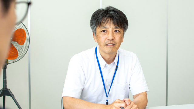 牧之原市市民生活部税務課の総括主幹 小林孝明さん