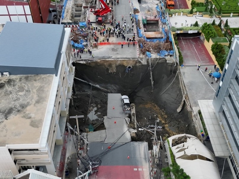 道路の地盤沈下
