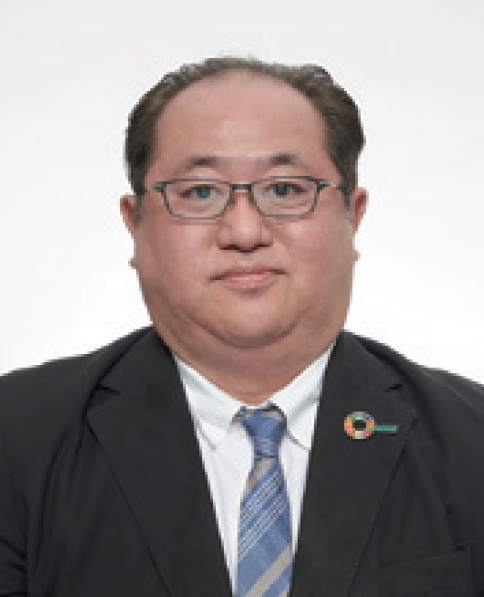 林田 顕
