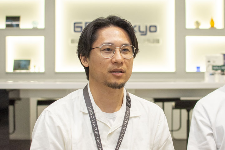 福原氏は社会課題解決型ソリューションの企画開発を行う事業ソリューション開発グループに所属し、脱炭素やエネルギー領域の事業を担当する。